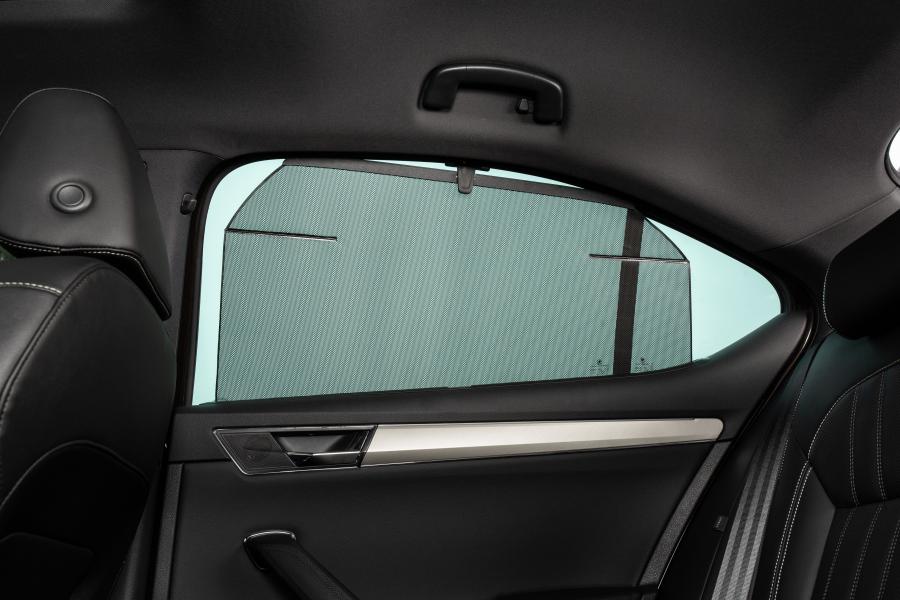 Интерьер Skoda Superb Laurin & Klement 2019 года  (WW) (фото 73 из 93)